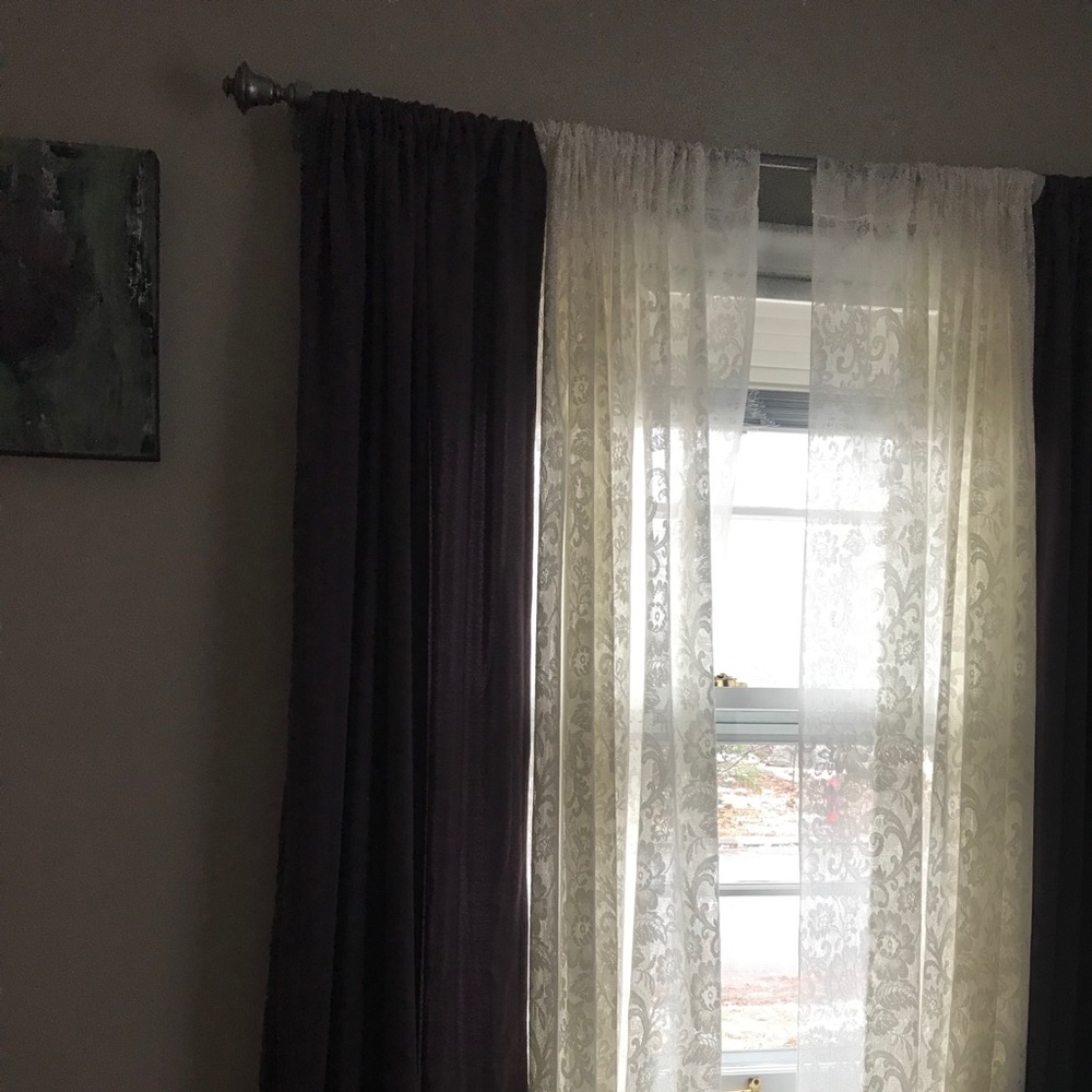 — #2 Deep Purple Pretty Curtains Set 🍆 - Picture 5 of 8